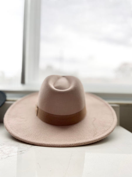 The Ali Wide Brim Fedora in Taupe