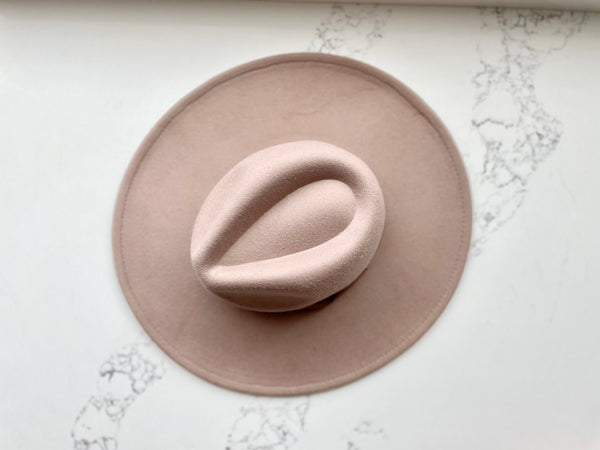 The Ali Wide Brim Fedora in Taupe